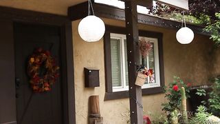 Avril and Sara break away from a party so Avril can lick her from behind and Sara returns the favor