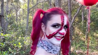 The little clown - iT - the thing taking it up the ass