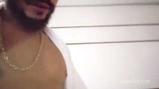 Bbw da o cuzinho e faz boquete - Mary Jhuana