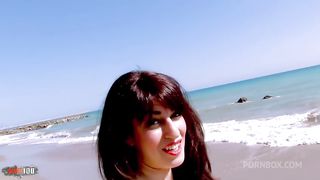 A pretty teen try to oblige a guy to have sex with her
