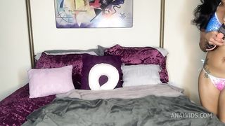 I squirted all over my bed from playing with my butt