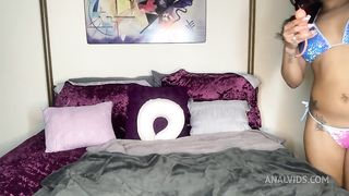 I squirted all over my bed from playing with my butt