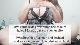 Spreading up my fat pussy and ass