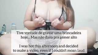 Spreading up my fat pussy and ass