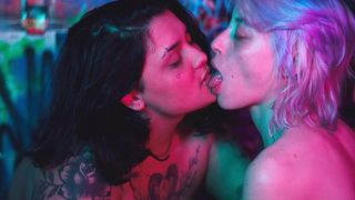 FOOT FETISH & STRAP-ON FUCKING