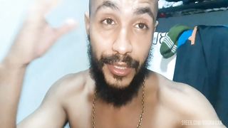 Iniciando a filha do pastor da igreja que tem a buceta gigante no fist anal, e comendo ela na pele e no pelo.