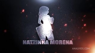 Fiz uma troca de casal e tive o pau na bunda e depois na minha bucetinha apertada ATP