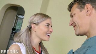 HARD EXPERT COCK FUCKING THE THIGT PUSSY OF BLONDE CHEERLEADER TEEN