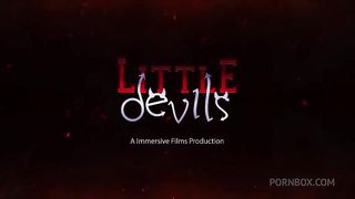 Young lady fucking her ass hard for the first time on the scene