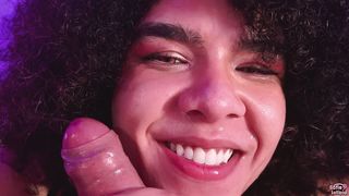 RED: MAMANDO UMA ROLA E GANHANDO LEITINHO NA BOCA!