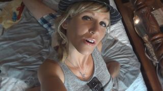 HUBBY EATING ME OUT BEFORE I RETURN THE FAVOR - JOLENE DEVIL - AEN EXTREME AMATEUR COLLECTION