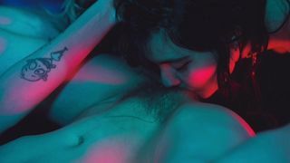 LESBIAN GIRLS WITH TINY FEET