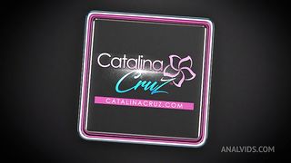 CATALINA CRUZ - Summer Sexting