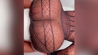 FUCK ME FUCK ME PLEASE FUCK MEEEEE