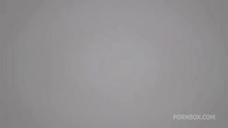 Culiando and fucking by stepfather without anyone at home noticing