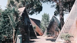 Benny Green comes to the first time to the swingers club to get her ass destroyed by Luca Ferrero