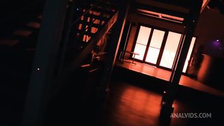 Benny Green comes to the first time to the swingers club to get her ass destroyed by Luca Ferrero