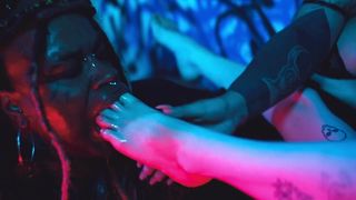 TALES OF FEET WORSHIP FEMDOM