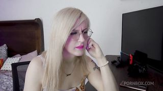 Trans Time Traveler Nikola Ophan Gets Laid In The 90s