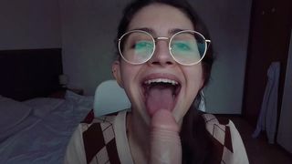 GIVING DADDY A BLOWJOB BEFORE GOING TO BED