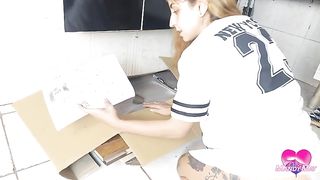Squirting during anal sex with the cooktop installer