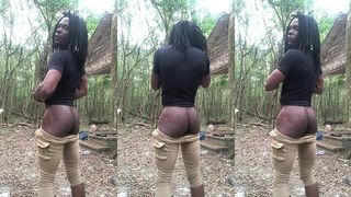BOOTY CLAPS IN THE WOODS