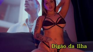 TRANSEI COM A FAMOSINHA DA INTERNET E GOZEI NA BUNDA DESSA SAFADA - MALUPAZ DIGAODA_ILHA