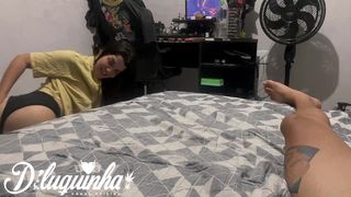LIVE WITH MY BEST FRIEND SHE COULDN T RESIST AND SUCKED ME UNTIL SHE FUCKED HER PUSSY