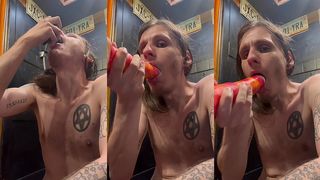 DEEPTHROATING AND GAG TEASE