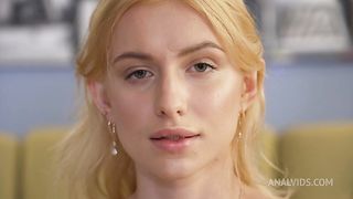 Triple Penetration with skinny schoolgirl Berlin! GangBang 7on1