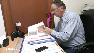 Jimmy arrive avec sa belle-soeur pour qu'on la depucelle devant une camera