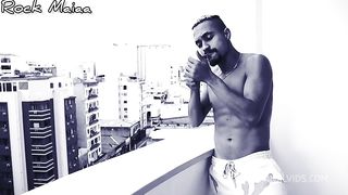 Loira lactante da o cu depois de fumar um com o dotado durante uma festa que rolava no apartamento da nossa amiga