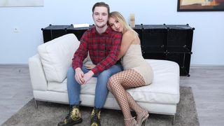 GORGEOUS BLONDE WIFE KIRA THORN GETS IMPREGNATED WITH BBC SEED DTW7216