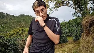 I MASTURBATED ON THE ROAD IN THE MIDDLE OF NATURE