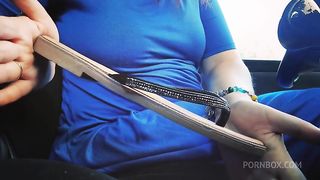 Adorable pedal pumping in flip flops and bare feet