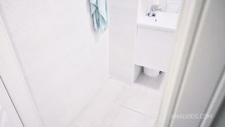 Pigtailed teen stuck in washing machine