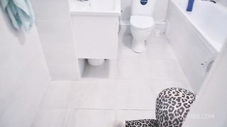 Pigtailed teen stuck in washing machine
