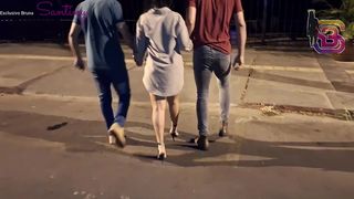 MEU MARIDO ME LEVOU NO SWING PARA FODER COM TODOS