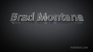 Brincando com o cuzinho da cavala Angel Lima