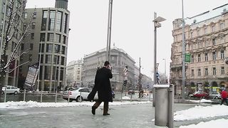 Anal Queen Alysa Gap Fists Her Gaping Asshole