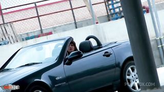 Fayna Vergara gets ass fucked to fix her car