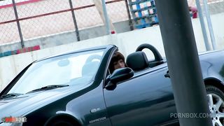 Fayna Vergara gets ass fucked to fix her car