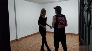 FOLLO EL CONO A VENDEDORA DE BIENES RAICES HISTORIA COMPLETA