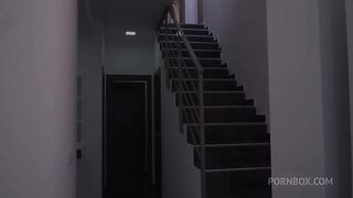 Carmen Leroi gets her asshole fucked.