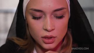 Awakening of a Succubus from the depths of the soul of nun Loren Strawberry! Anal curse NRX134