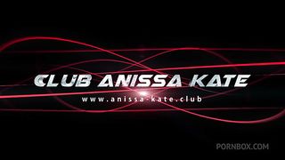 Rose Valerie - Juan Lucho