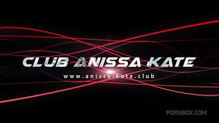 Nikita Bellucci - Bruno SX