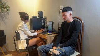 SECRETARIA TRANSA COM FUNCIONARIO SEM CAMISINHA