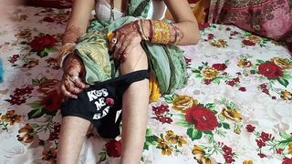 DESI INDIAN MAID BHABHI BEDROOM DEVER ROMANCE CLEAR HINDI AUDIO