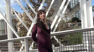 OUVERTE A TOUT, ELEA, 27ANS, S EN REMET TOTALEMENT A NOTRE EQUIPE !